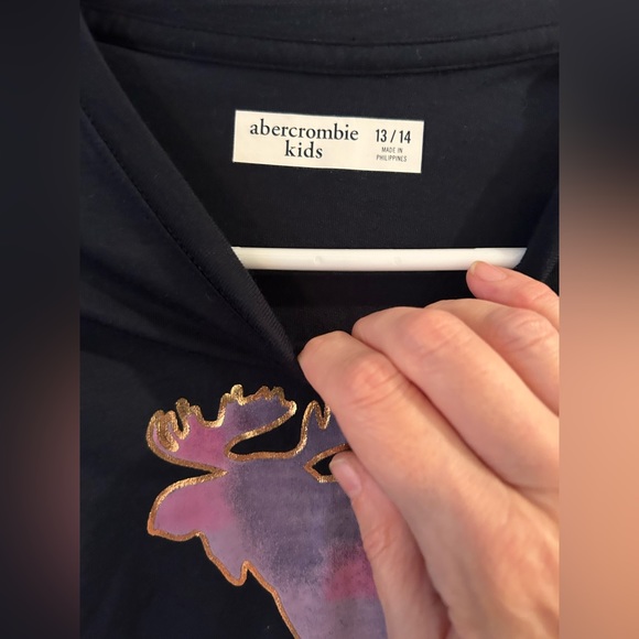 Lot of 3 girls shirts Abercrombie Kids, Justice & NWT Saint-eve sz 10. - Picture 6 of 13